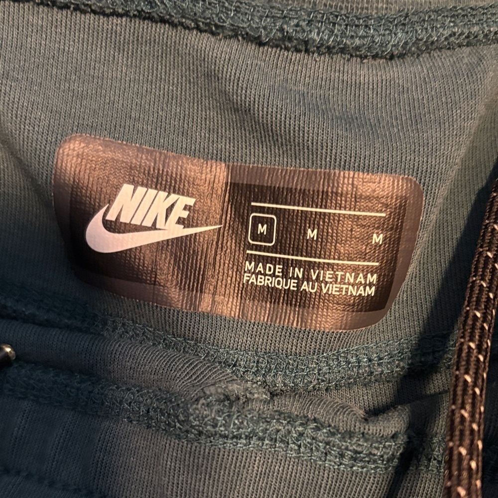 Nike Kids Teal Joggers with Zip Pocket - Picture 2 of 5